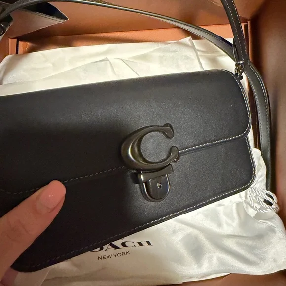 Coach Studio Baguette Bag - Picture 4 of 8